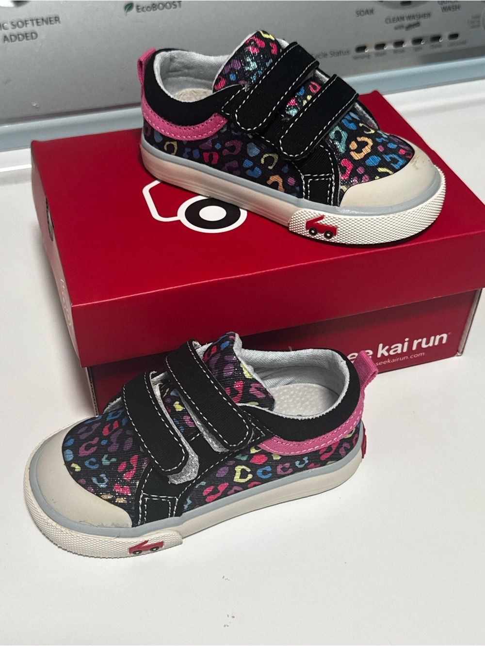 See Kai Run Kids “Black Leopard”Print Sneakers / Toddler size 6